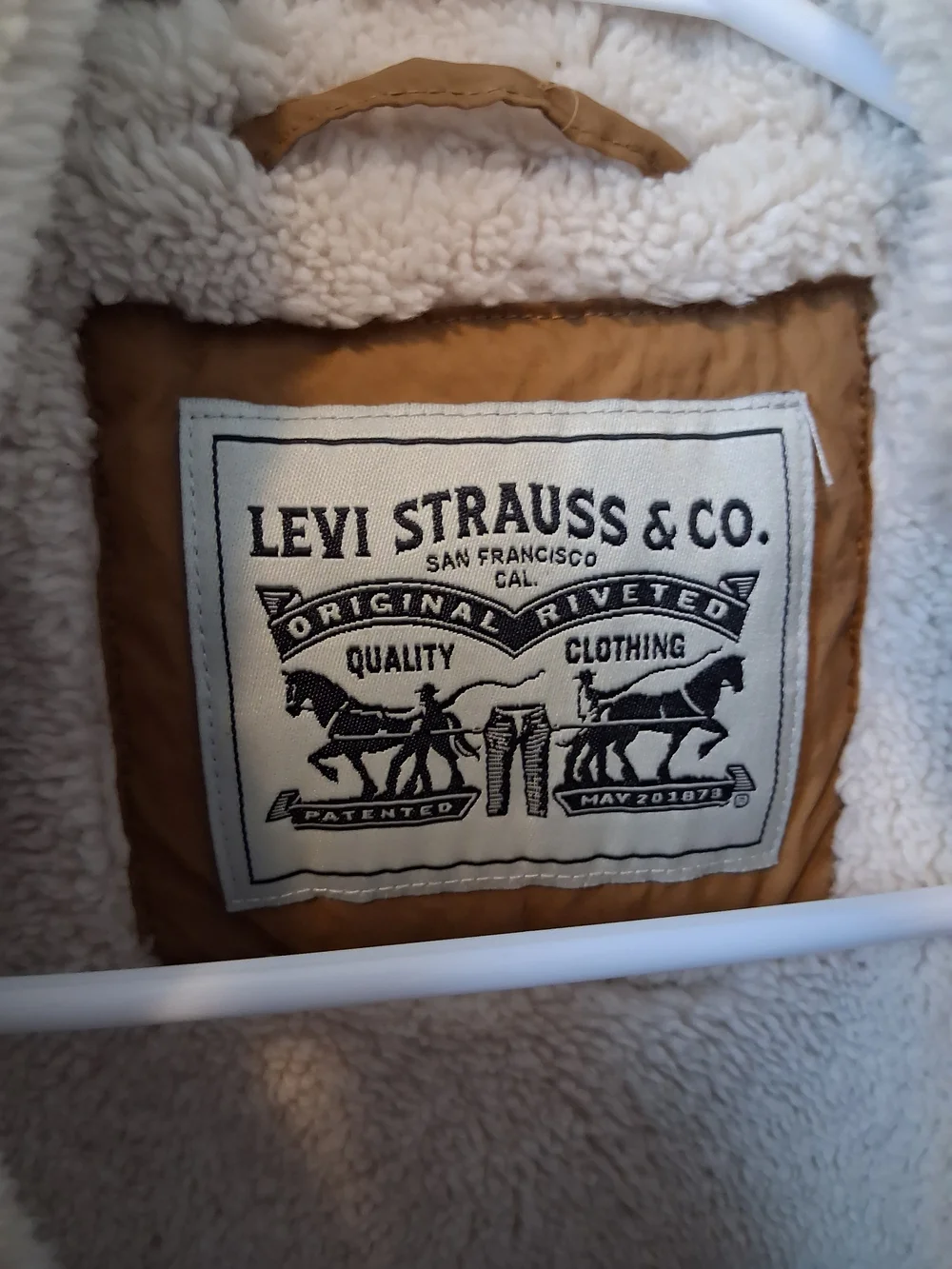 Levi's Men's Quilted Sherpa-Lined Brown Jacket - Picture 3 of 9